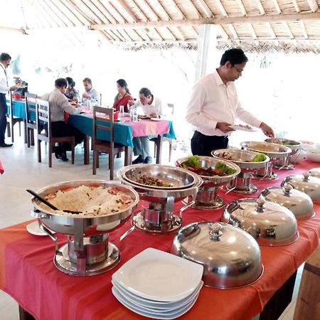 Cocodance Kitesurfing Resort Kalpitiya Exterior foto